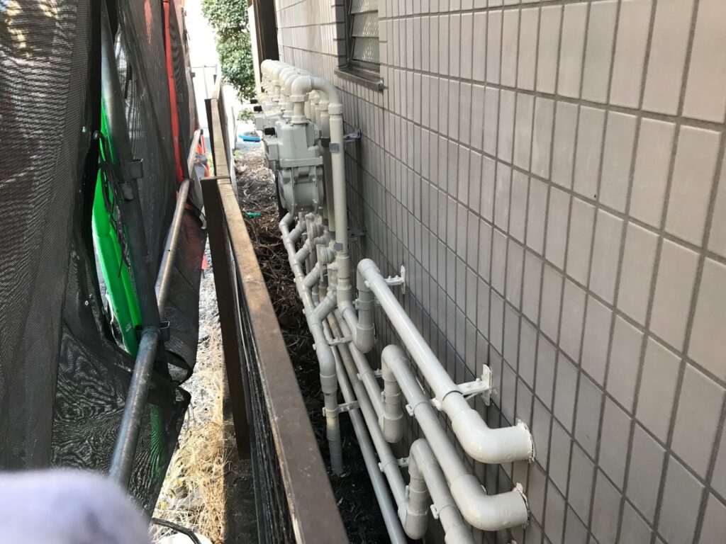 東京都大田区　川崎様邸【ガス管塗装】