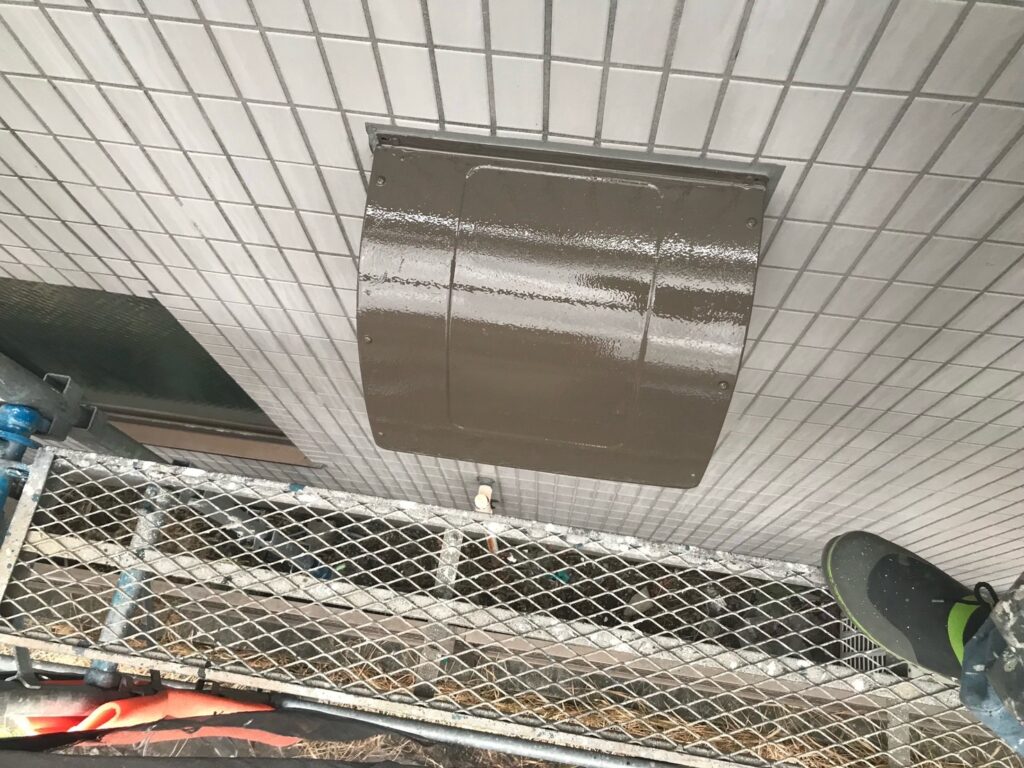 東京都大田区　川崎様邸【換気フード塗装】
